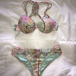 Victoria Secret Push-Up Tropical Bikini 🌴